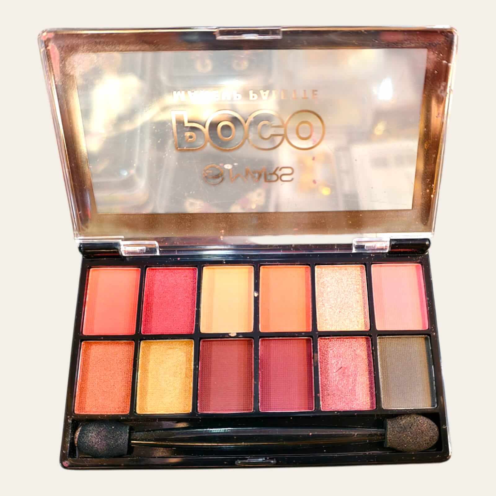 Mars Poco Makeup Palette with blush, highlighter, and eyeshadow in a travel-friendly compact.