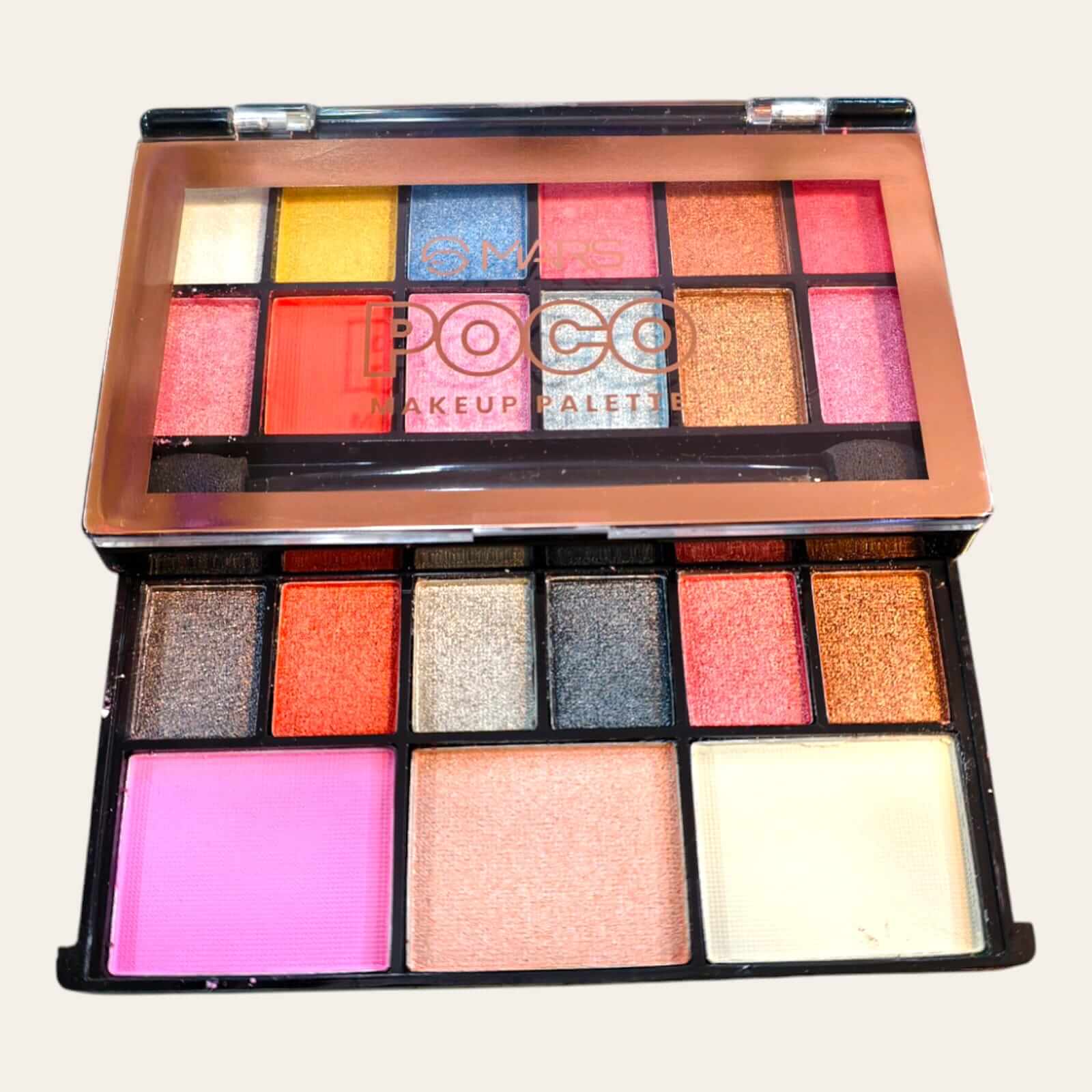 Mars Poco Makeup Palette Shade 02, 3-in-1 blush, highlighter, eyeshadow, compact and travel-friendly design.